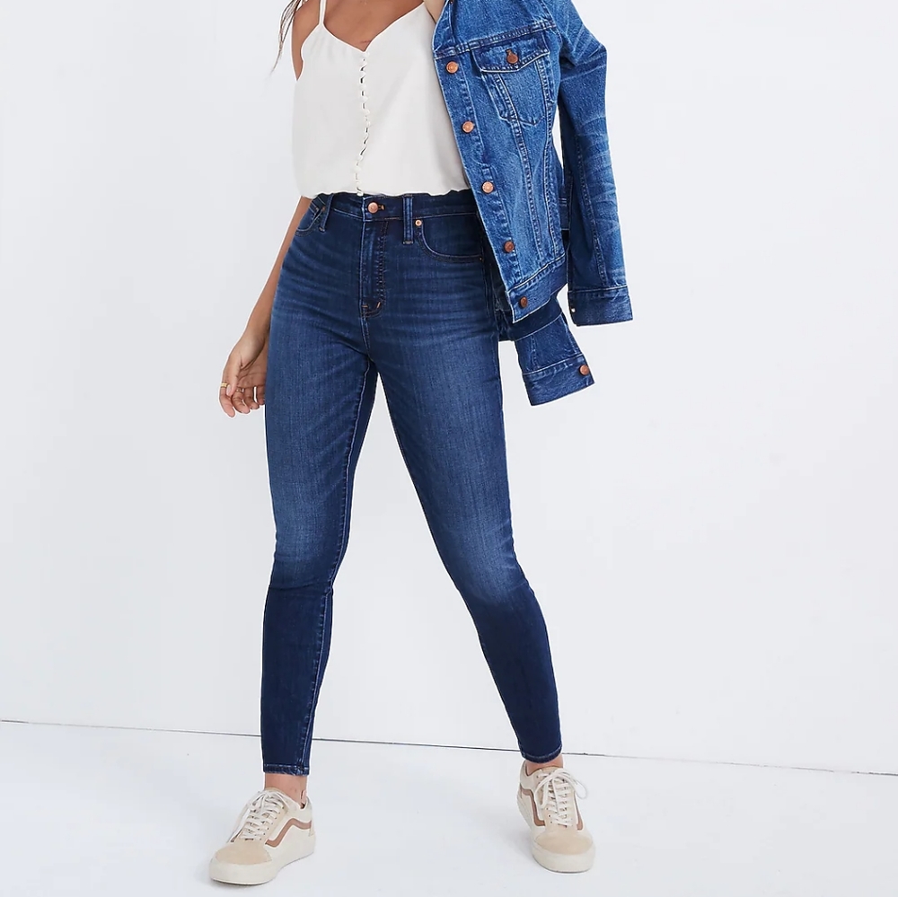 Madewell Curvy High-Rise Skinny Jeans in Tencel Denim with Magic Pockets
